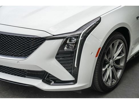 Used 2025 Cadillac CT5 Sport RWD image 8