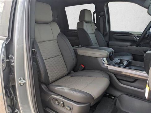 New 2026 Chevrolet Silverado 2500 ZR2 image 19