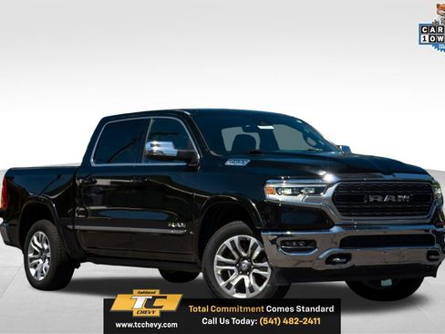 Used 2023 RAM 1500 Limited AWD/4WD image 3