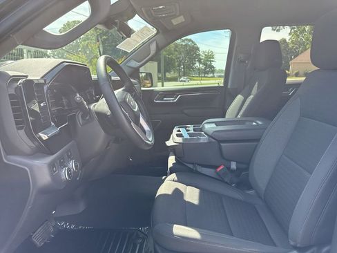Used 2023 GMC Sierra 1500 Elevation AWD/4WD image 8
