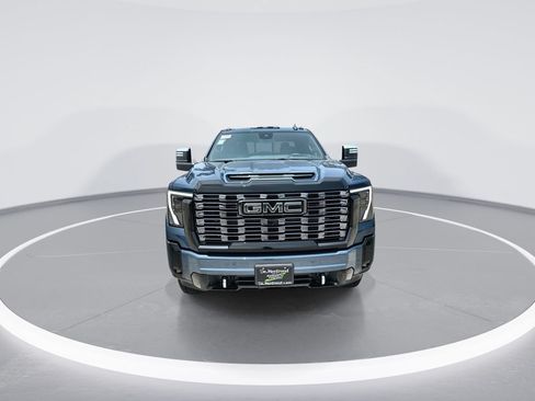 New 2026 GMC Sierra 2500 Denali Ultimate AWD/4WD image 3