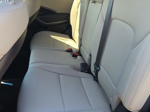 Used 2017 Hyundai Santa Fe Sport AWD/4WD image 27