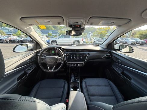 Used 2023 Chevrolet Bolt EUV LT w/ Convenience Package FWD image 60