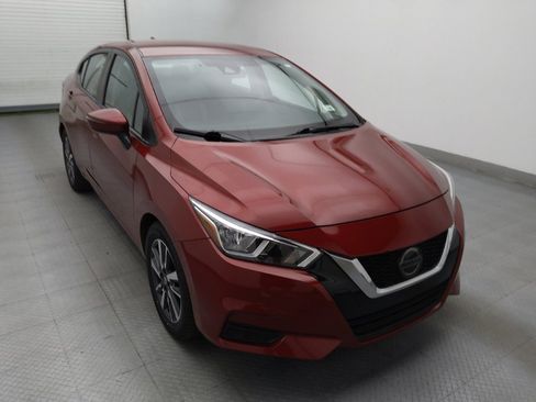 Used 2021 Nissan Versa SV FWD image 13
