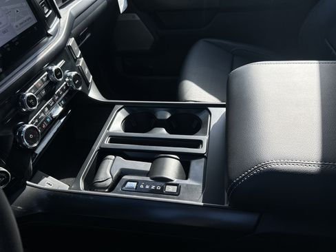 New 2026 Ford F150 Lariat w/ Equipment Group 501A Mid image 29