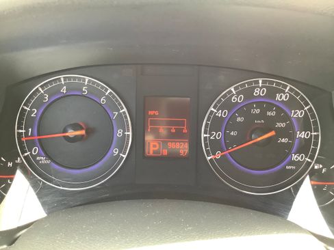 Used 2010 INFINITI EX35 Journey image 24