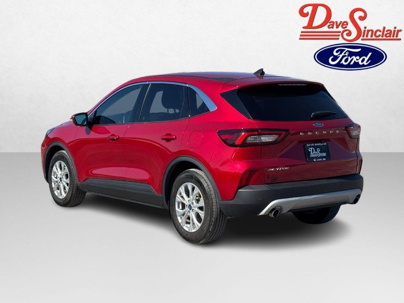 Used 2023 Ford Escape Active w/ Tech Pack #2 FWD image 9