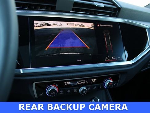 New 2025 Audi Q3 2.0T Premium image 3