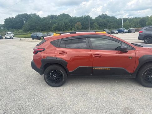 Certified 2024 Subaru Crosstrek 2.5i Wilderness w/ Crosstrek Mirror Package AWD/4WD image 14
