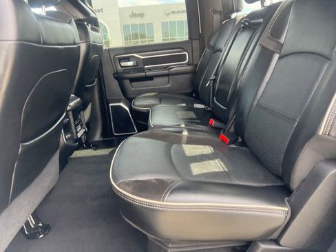 Used 2024 RAM 2500 Laramie w/ Night Edition image 24