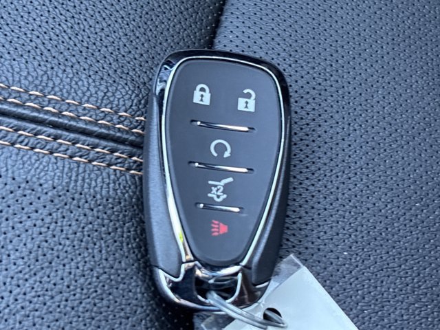Used 2024 Chevrolet Equinox Premier w/ Redline Edition FWD image 40