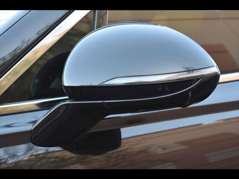 Used 2022 Genesis GV70 3.5T Sport w/ Sport Prestige Package image 52