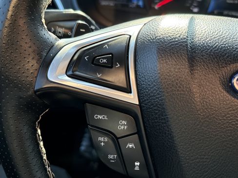 Used 2022 Ford Edge ST w/ Equipment Group 401A image 17