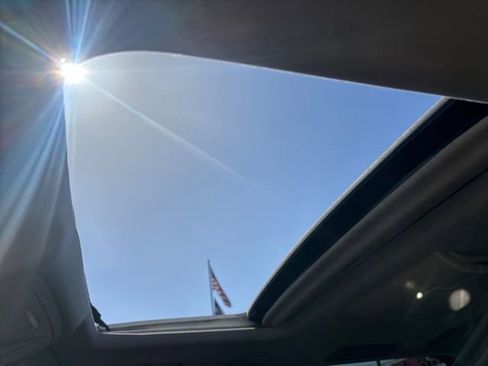 Used 2017 Chevrolet Silverado 1500 LTZ Z71 image 53