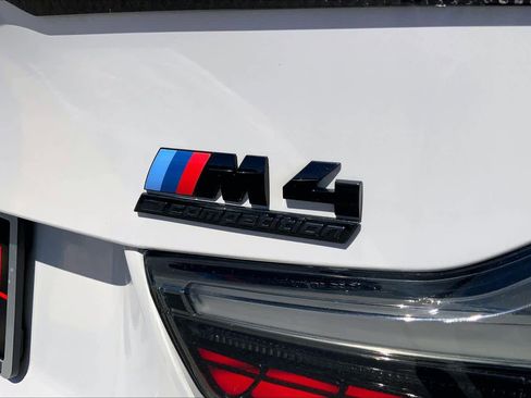 Used 2020 BMW M4 Coupe w/ Competition Package RWD image 30