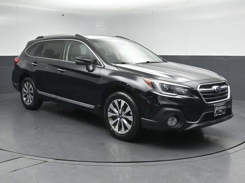 Used 2019 Subaru Outback 2.5i Touring w/ Popular Package #3A AWD/4WD image 1