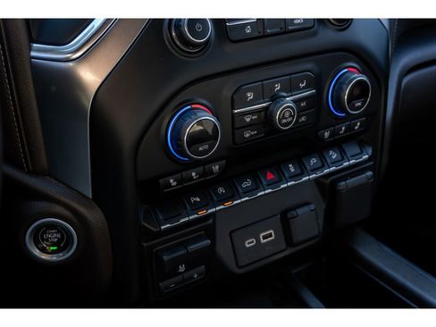 Used 2022 Chevrolet Silverado 1500 LTZ w/ LTZ Convenience Package II image 22