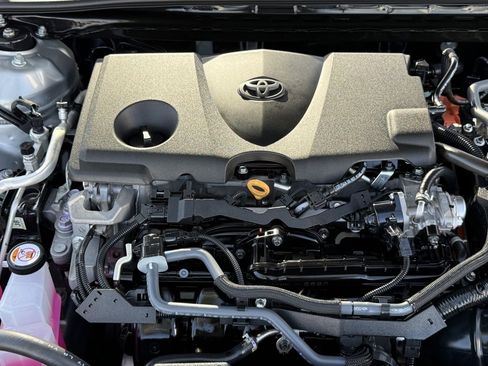 Certified 2025 Toyota Camry LE image 32