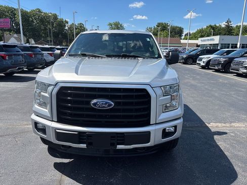 Used 2015 Ford F150 XLT w/ Equipment Group 302A Luxury AWD/4WD image 3