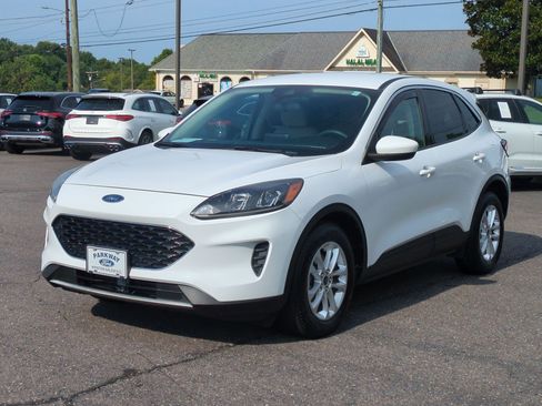Used 2020 Ford Escape SE FWD image 7