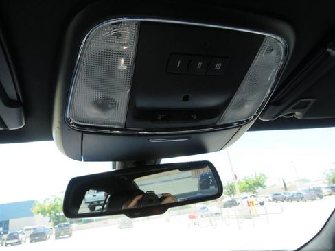 Used 2019 Dodge Charger R/T w/ Plus Group RWD image 25