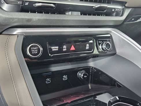 New 2026 Audi Q5 Premium AWD/4WD image 28