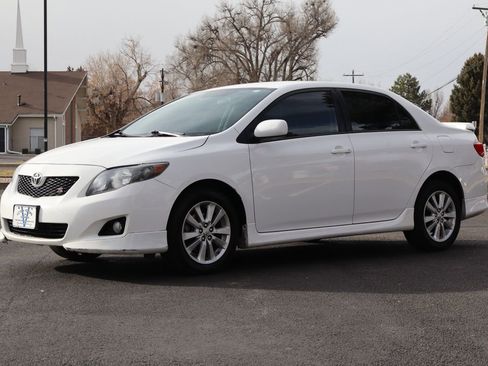 Used 2010 Toyota Corolla S image 11