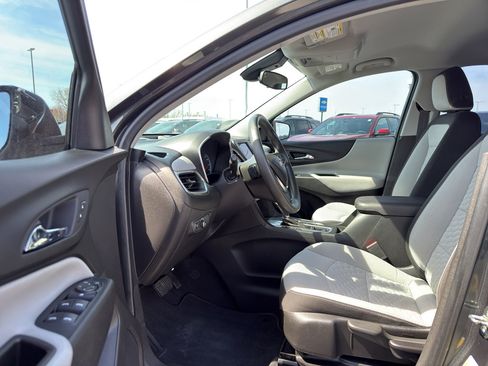 Used 2020 Chevrolet Equinox LS FWD image 10