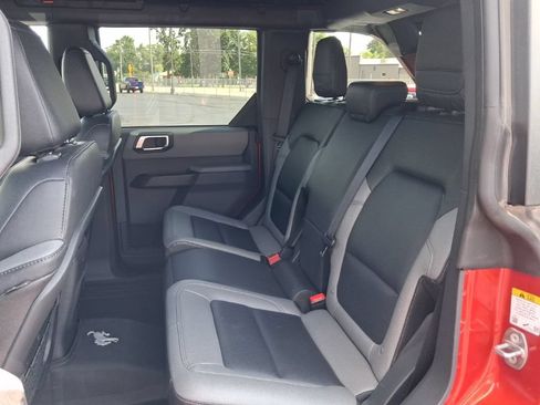 Used 2023 Ford Bronco Big Bend AWD/4WD image 19