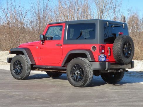 Used 2015 Jeep Wrangler Sport image 22