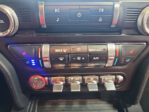 Used 2018 Ford Mustang Premium w/ Equipment Group 201A RWD image 21