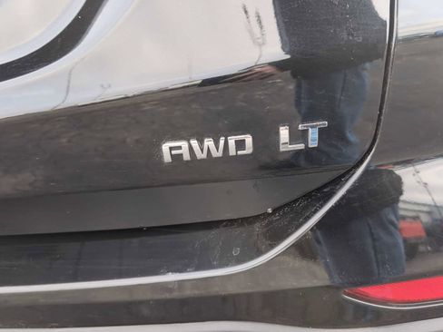 Used 2024 Chevrolet Equinox LT image 30