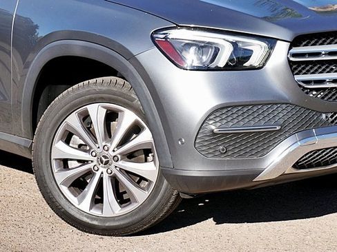 Used 2022 Mercedes-Benz GLE 350 4MATIC image 4