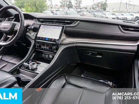 Used 2024 Jeep Grand Cherokee Limited 4xe AWD/4WD image 24