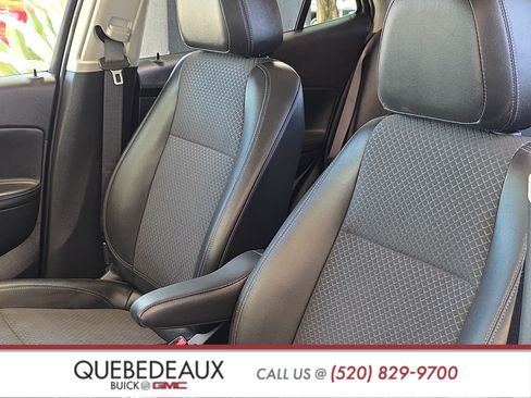 Used 2022 Buick Encore Preferred w/ Safety Package AWD/4WD image 11