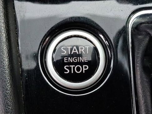 Used 2024 Nissan Kicks SV image 23