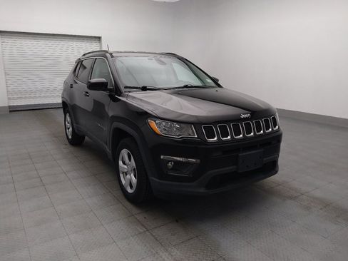 Used 2019 Jeep Compass Latitude w/ Popular Equipment Group AWD/4WD image 13