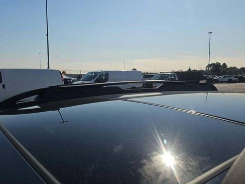 Used 2025 Subaru Outback Onyx Edition image 8