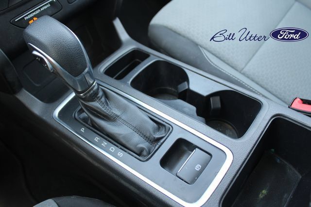 Used 2019 Ford Escape SE FWD image 16