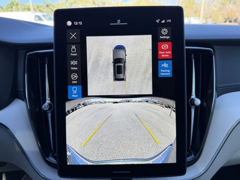 New 2026 Volvo XC60 T8 Ultra w/ Protection Package Premier image 23