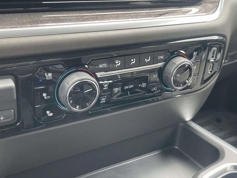 New 2026 Chevrolet Silverado 1500 LTZ w/ LTZ Convenience Package II image 17