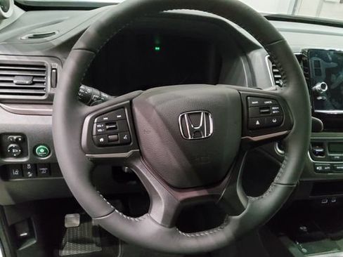New 2026 Honda Ridgeline Sport image 15