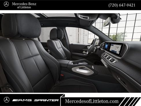 New 2026 Mercedes-Benz GLS 580 4MATIC image 4
