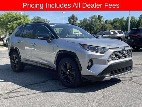 Used 2019 Toyota RAV4 XSE AWD/4WD image 7