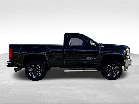 Used 2014 GMC Sierra 1500 SLE w/ Suspension Package, Off-Road image 4