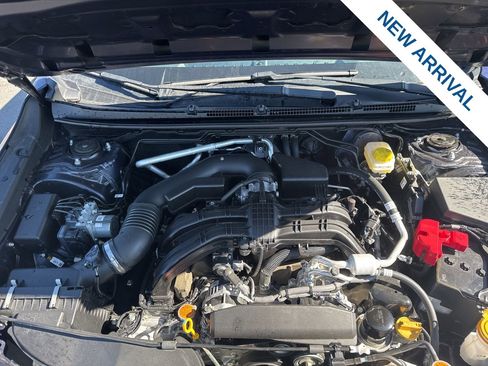 Used 2025 Subaru Crosstrek 2.0i Premium image 29
