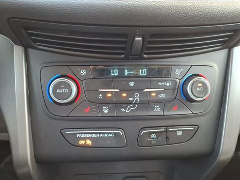 Used 2018 Ford Escape SEL image 22