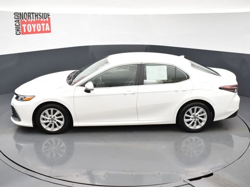 Used 2024 Toyota Camry LE image 17