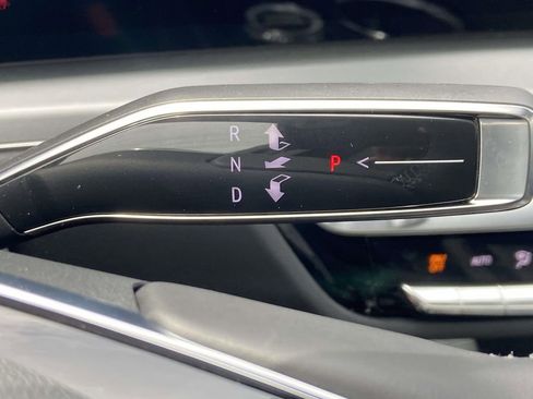 New 2026 Cadillac Lyriq Sport AWD/4WD image 26