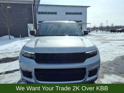 Used 2022 Jeep Grand Cherokee L Summit image 9